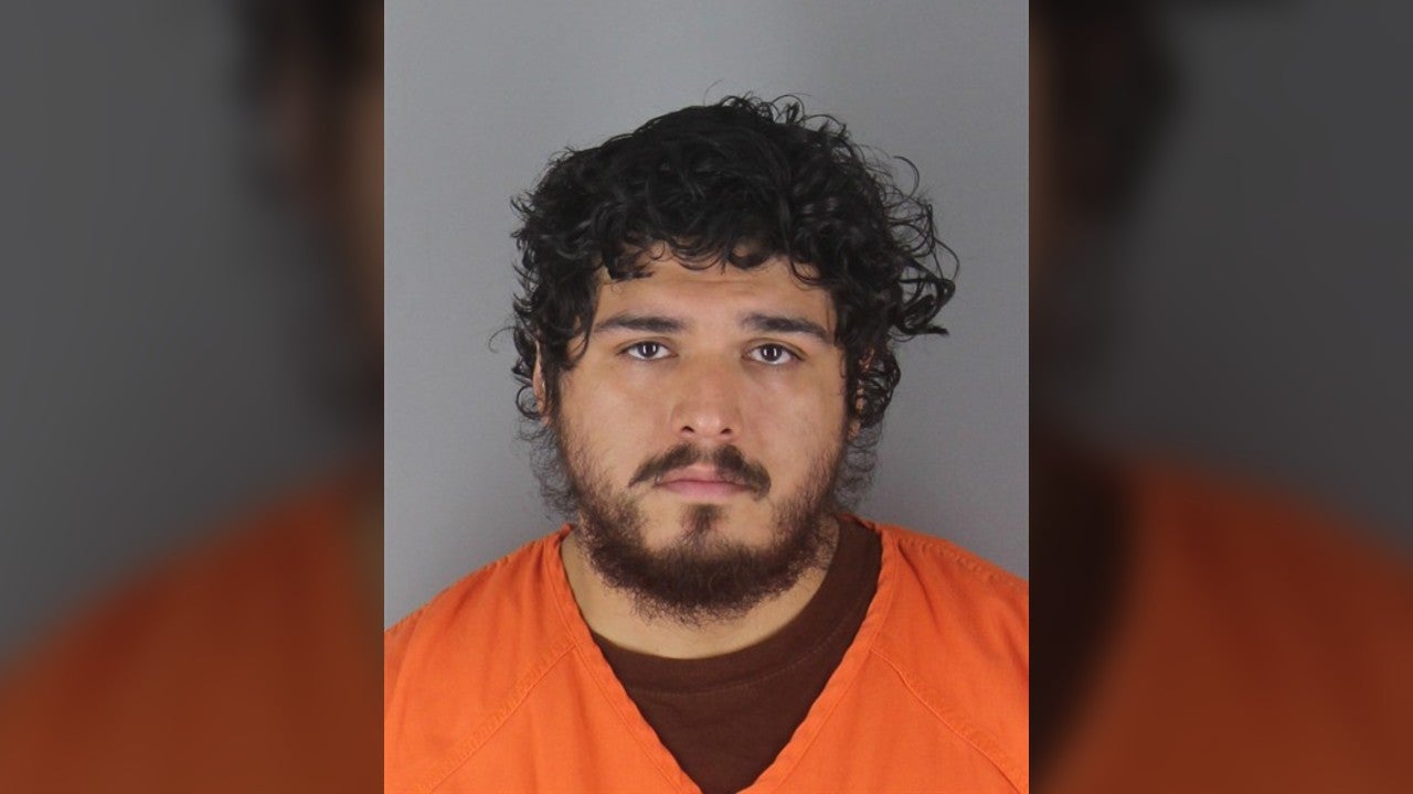 Charges: Bloomington man stabbed roommate while he was asleep, severely injuring him — Andover Real Estate news